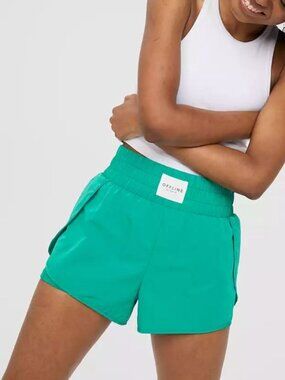 Aerie Women's Offline The Hugger Champ Short in Green Size Medium
